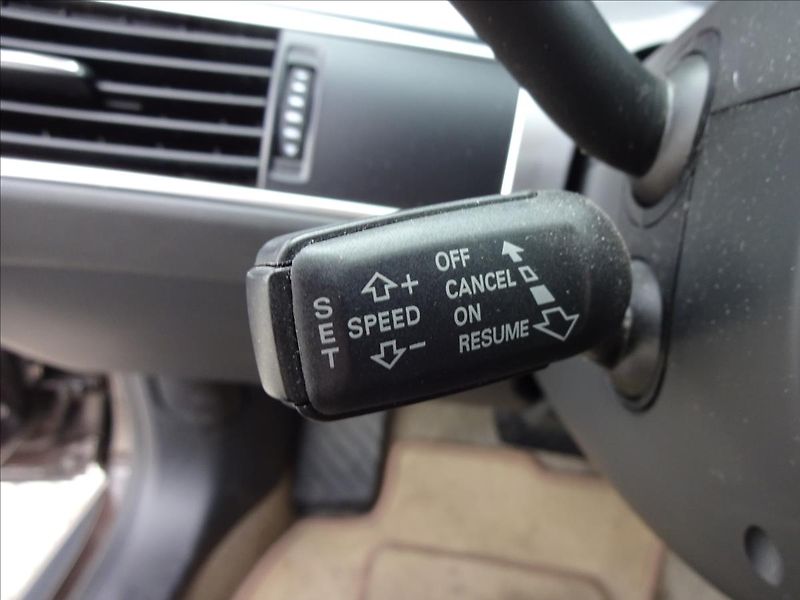 Audi A6 Allroad 3,0 TDI 176kW QUATRO - fotka 48 z 63