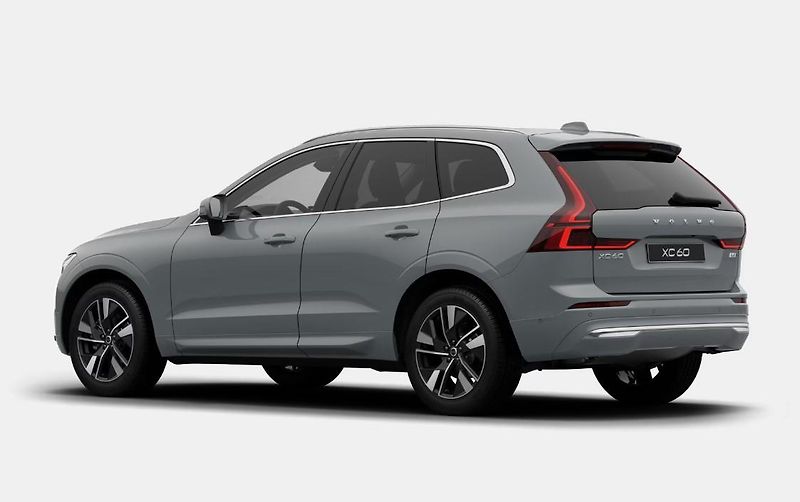 Volvo XC60 (2026) B5 AWD AUT BRIGHT PLUS  - fotka 6 z 11