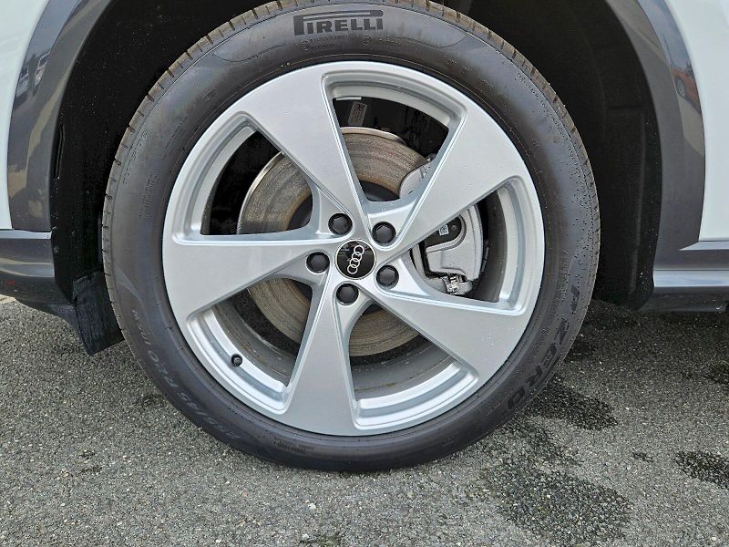 Audi Q5 (2025) TDI quattro 150kW - fotka 26 z 27
