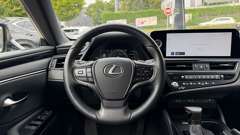 Lexus ES 300h 300H 2,5 HEV BUSINESS EDITION - fotka 15 z 25