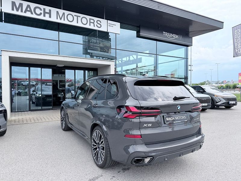 BMW X5 30xD Vzduch Nezávislé Tažné - fotka 9 z 35