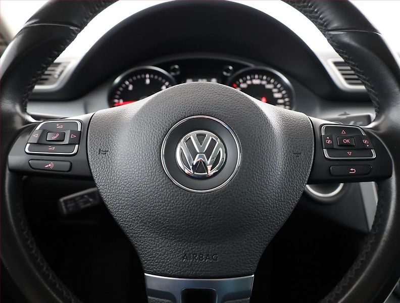 Volkswagen CC (2012) 2.0 TDI, Automat, Serv.kniha - fotka 8 z 20