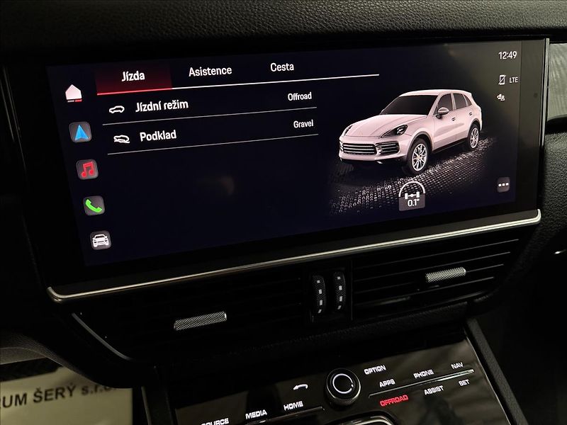 Porsche Cayenne 3.0 V6 250kW ACC LED 1MAJ DPH - fotka 22 z 40