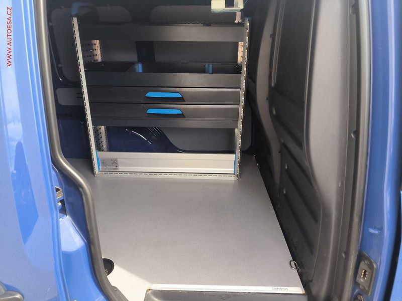 Volkswagen Caddy (2020) 1.4TGi CNG SORTIMO, Navigace - fotka 8 z 22