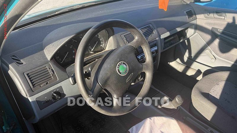 Škoda Fabia (2003) 1.2i, ČR - fotka 3 z 3