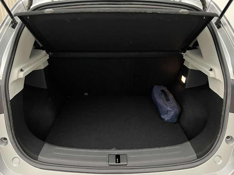 MG ZS 1.0T EXCLUSIVE AUT CZ  - fotka 5 z 37
