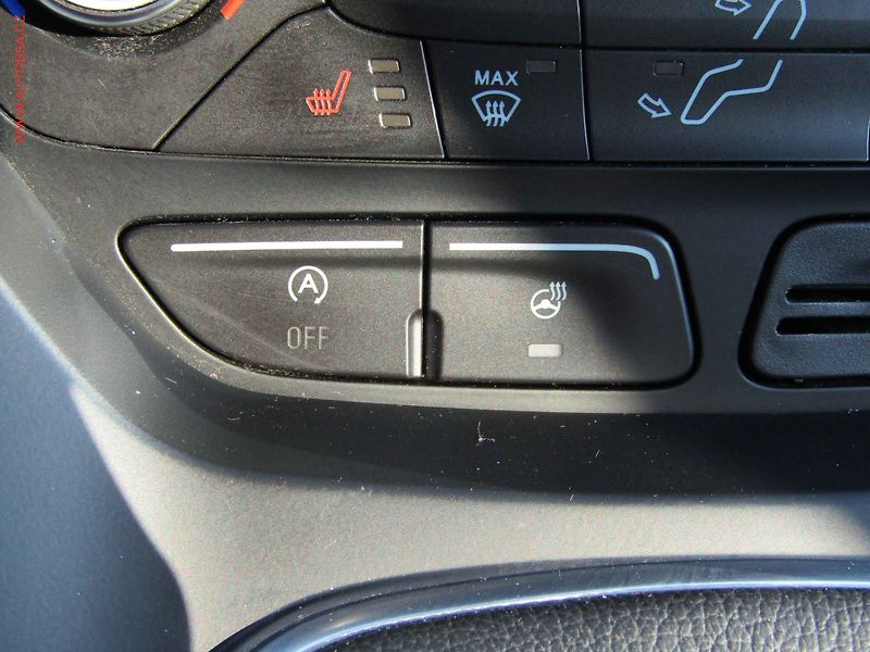Ford Kuga (2018) 1.5EB, servis.kniha - fotka 22 z 22