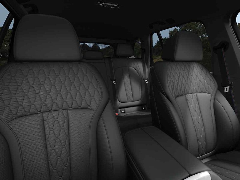BMW X5 (2026) - fotka 9 z 10