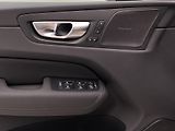 Volvo XC60 B5 AWD PLUS DARK AUT CZ 1.maj - náhled 27