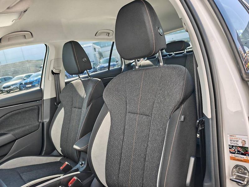 Škoda Kamiq Style 7DSG 1,0TSI - fotka 6 z 22