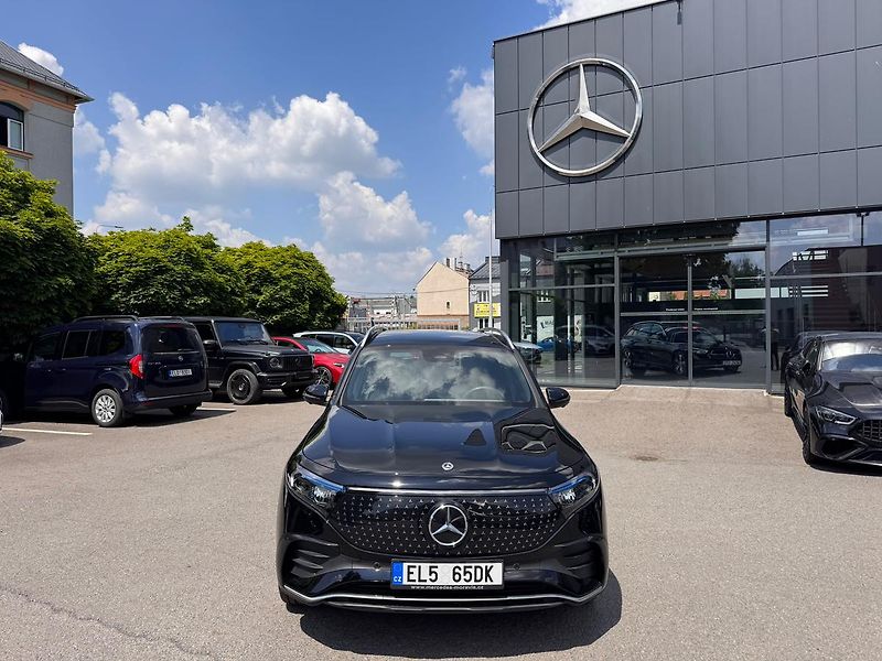 Mercedes-Benz EQB (2025) 300 4M - fotka 3 z 22