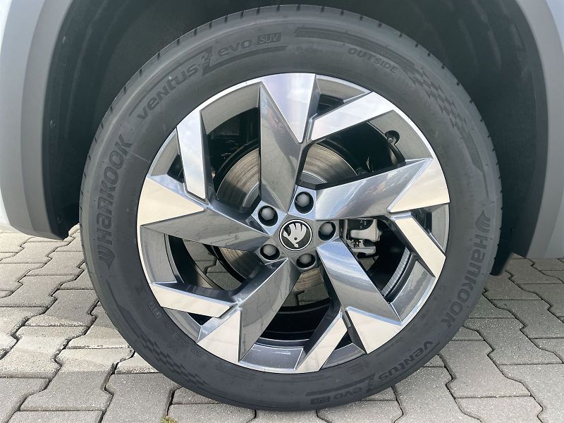 Škoda Kodiaq (2026) 2,0 TDI 142 KW 4x4 DSG Sportli - fotka 31 z 31