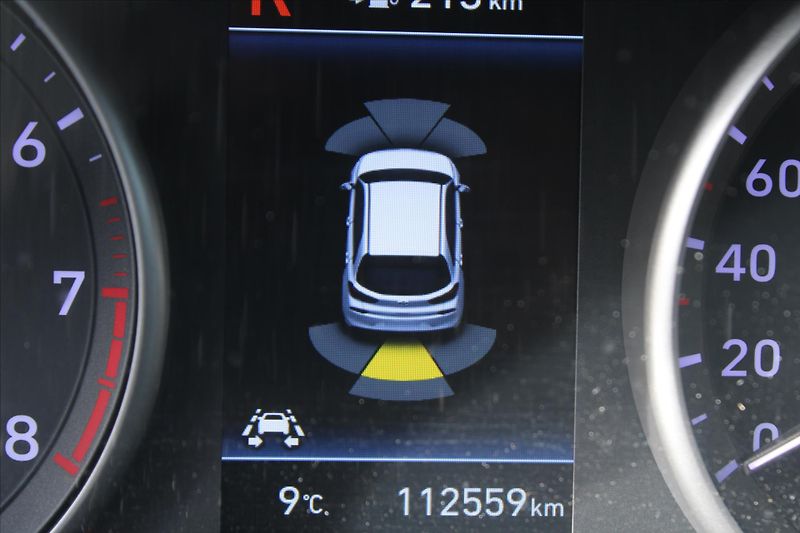 Hyundai i30 1.4 T-GDI ALL INCLUSIVE ČR - fotka 14 z 23