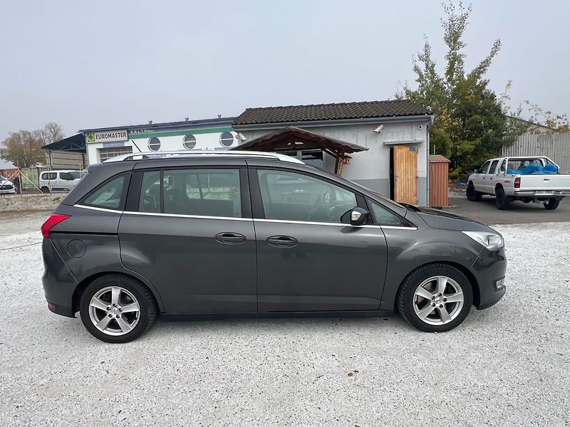 Ford C-MAX 1,5 i - fotka 3 z 16