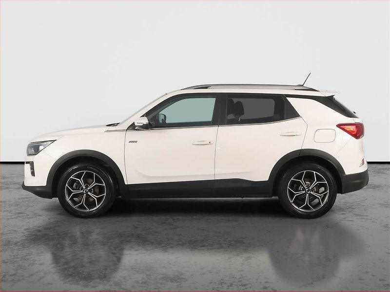 SsangYong Korando (2024) Style Plus 1.5 T-GDI - fotka 3 z 12