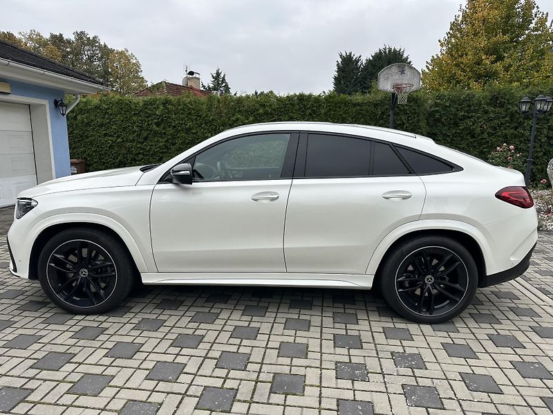 Mercedes-Benz GLE (2024) MERCEDES GLE COUPÉ 450d - fotka 2 z 11