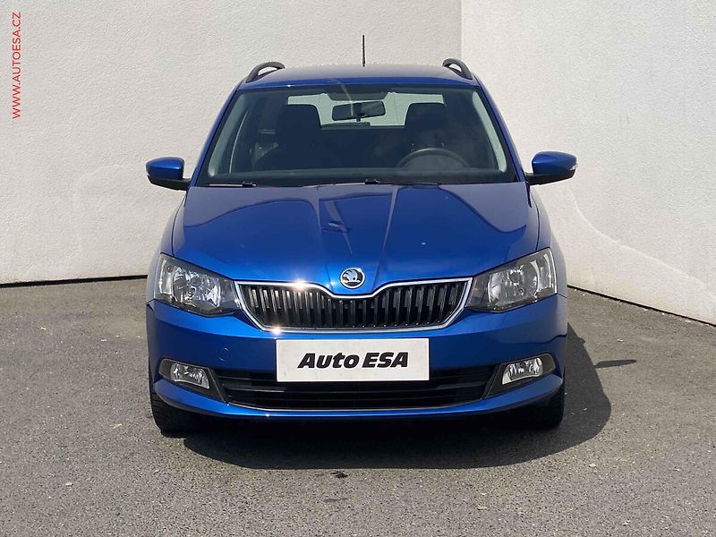 Škoda Fabia (2018) 1.0 TSi, Ambition, TZ - fotka 2 z 16