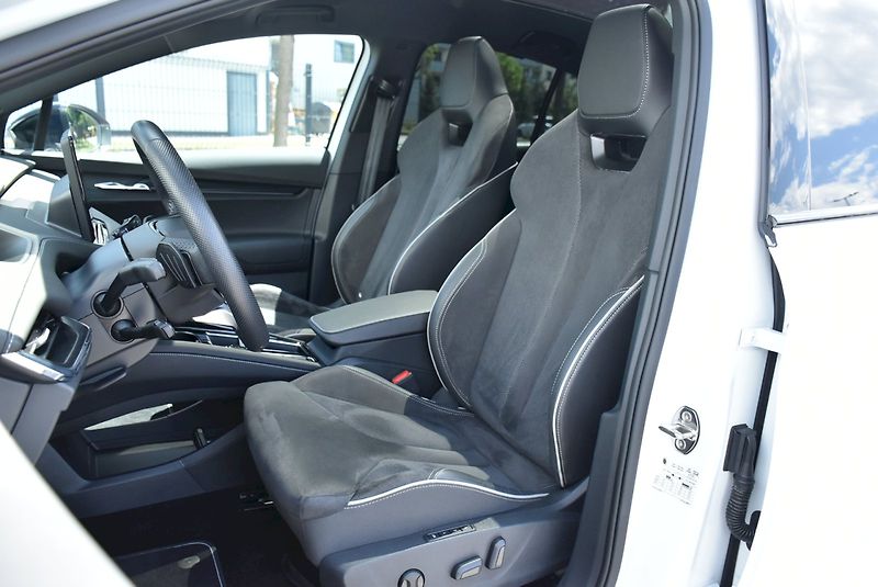 Škoda Enyaq (2024) 85 Sportline 210 kW - fotka 22 z 34