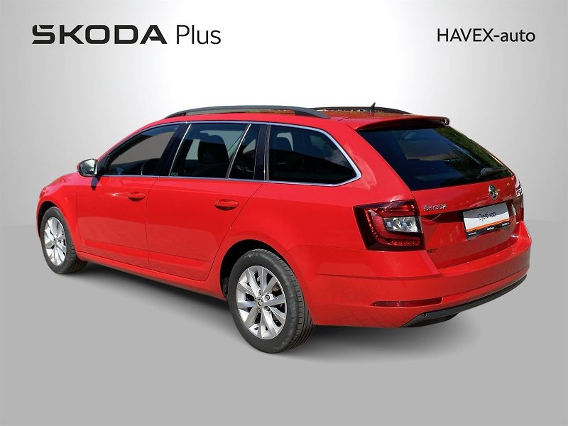 Škoda Octavia (2018) Combi 1.6 TDI Style - fotka 29 z 32