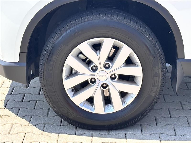 KGM Musso Grand 2,2 e-XDI Style 4WD 148kW - fotka 10 z 28
