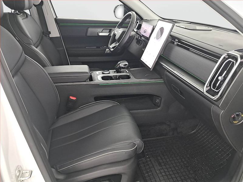 Jaecoo 7 (2025) Luxury 1.6 TGDI - fotka 9 z 21