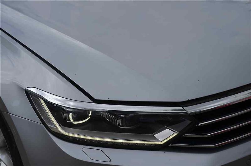 Volkswagen Passat (2018) 1,6 TDI HIGHLINE - fotka 7 z 22