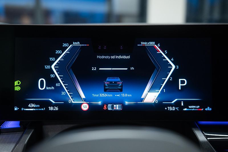 BMW Řada 5 (2025) 540xd M-SPORT MAXIMÁLNÍ VÝBAVA - fotka 23 z 50