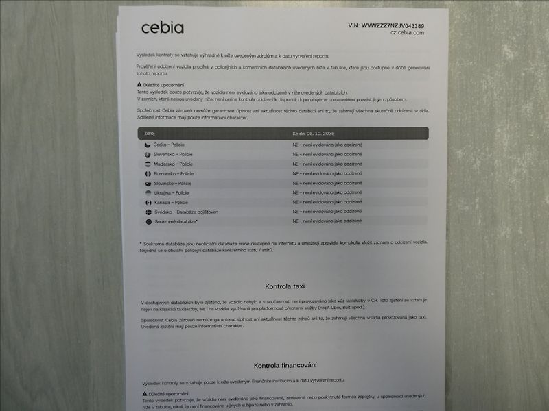 Volkswagen Sharan 2,0 TDi HIGHLINE, rezervace - fotka 48 z 50