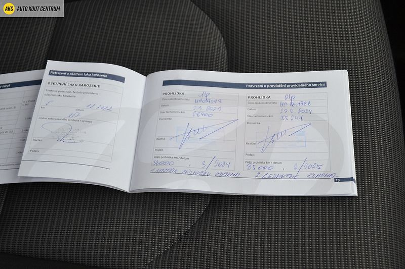 Hyundai i30 22 HB 1,5I MT START PLUS - fotka 42 z 45