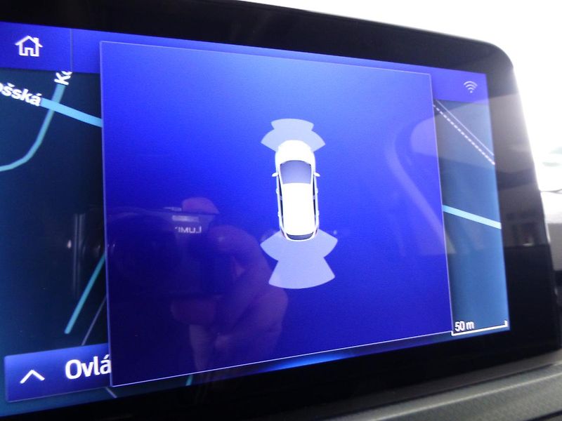 Ford Focus (2020) 2,0TDCI**VYHŘ VOLANT+SED**NAVI - fotka 14 z 27