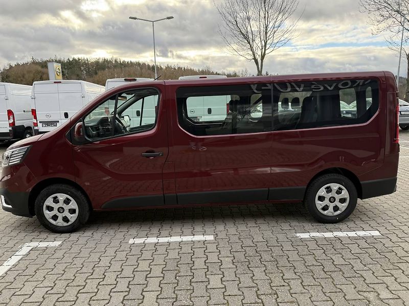 Renault Trafic Equilibre L2 Blue dCi 150 AT/P - fotka 2 z 23