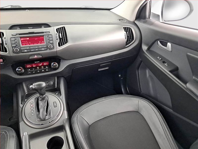Kia Sportage (2012) 2.0 CRDi, 4X4, Automat, Kůže - fotka 8 z 21