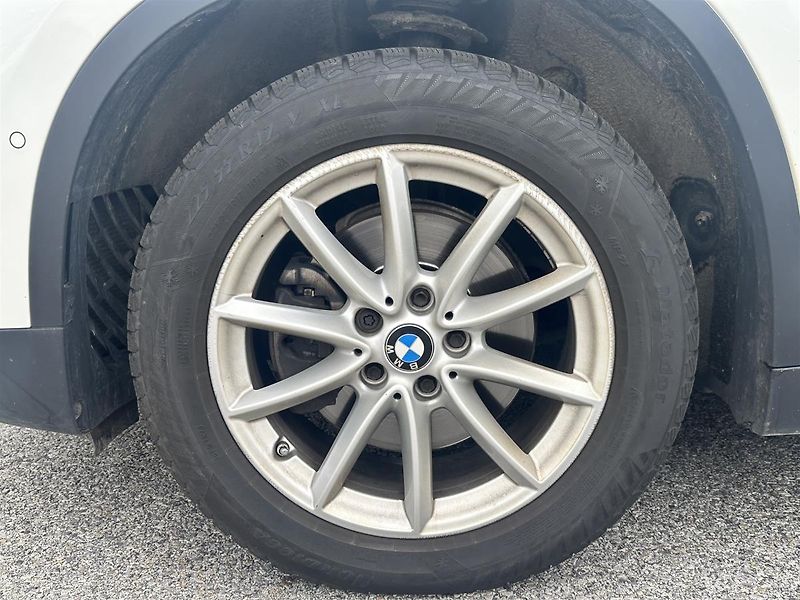 BMW X1 sDrive18i - fotka 5 z 14