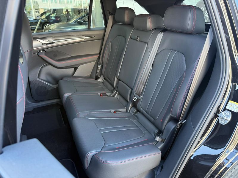 Škoda Kodiaq RS 2.0 TSI 195 kW DSG 4x4 - fotka 24 z 30