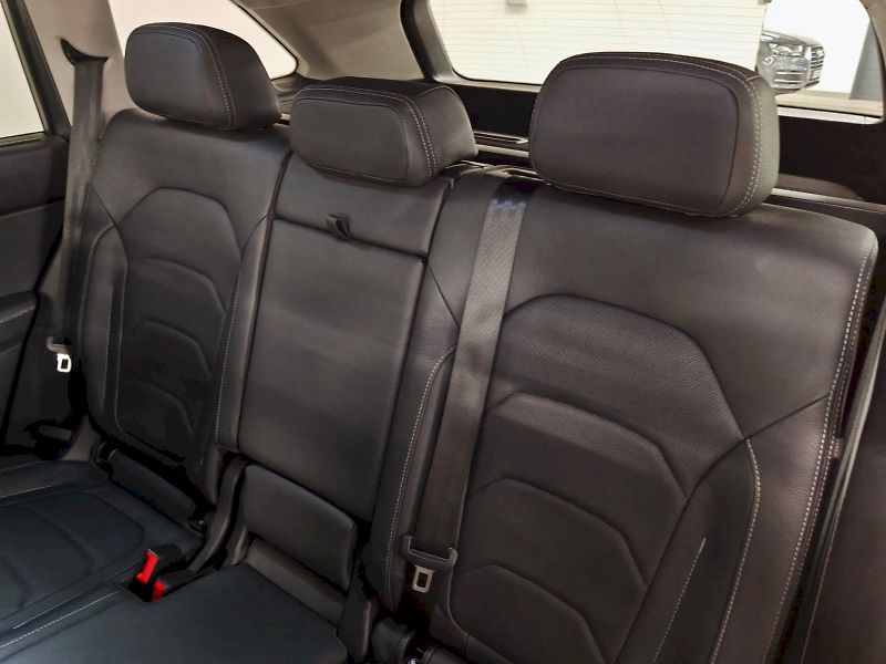 Škoda Kodiaq (2024) 2.0 TDI 142 kW DSG 4x4 Exclusi - fotka 28 z 36