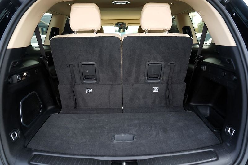 Jeep Grand Cherokee 3.6i V6 Long Limited,4x4,300PS - fotka 13 z 50