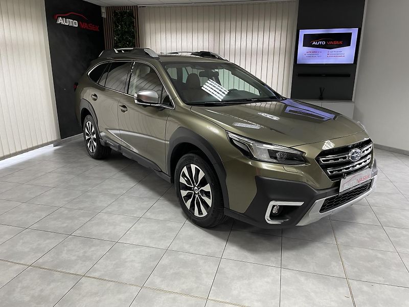 Subaru Outback 2.5 i CVT AWD Touring TOP  - fotka 3 z 32