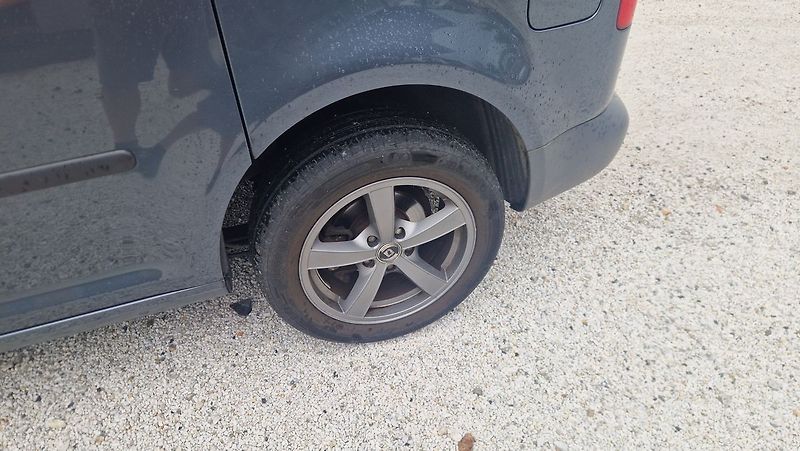 Volkswagen Caddy 1,9 TDI - fotka 9 z 9