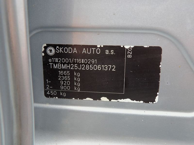 Škoda Roomster 1.2HTP 51kW Klima Tažné PDC - fotka 24 z 25