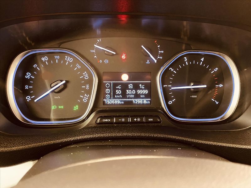 Toyota ProAce Verso 2,0 D-4D 106kW 8Míst - fotka 12 z 25