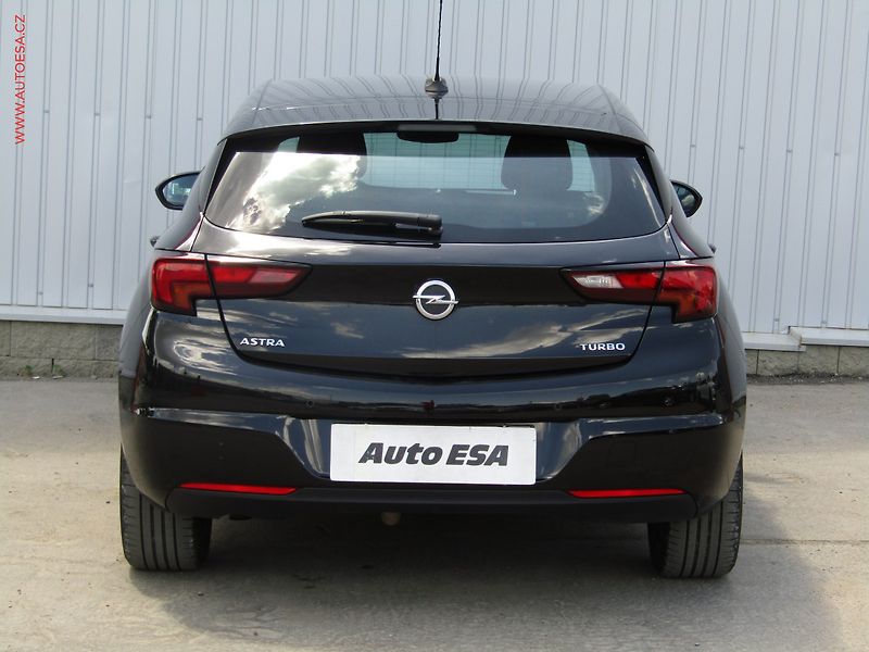 Opel Astra (2017) 1.4T, ČR, AC, navi, park - fotka 5 z 18