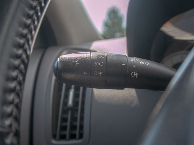 Kia Ceed (2007) ČR 12/07 1.4i 80KW - fotka 16 z 40
