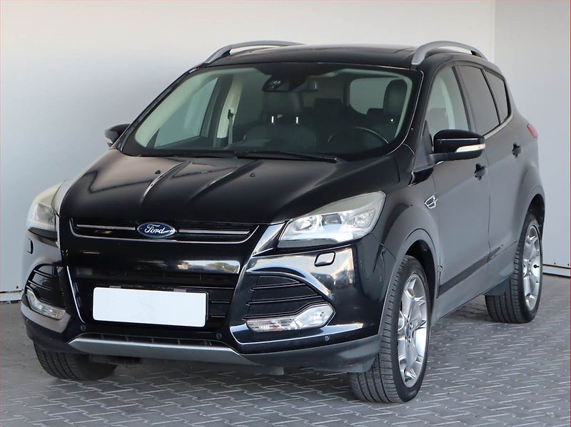 Ford Kuga (2015) 2.0 TDCi, 4X4, Automat - fotka 2 z 22
