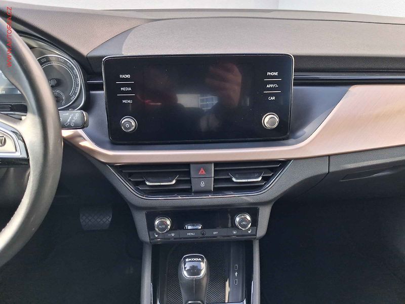 Škoda Scala (2019) 1.5TSi, 2.maj,ČR, Style, DSG - fotka 12 z 18
