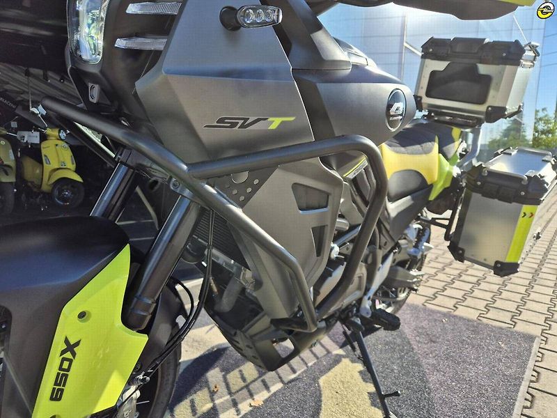 QJ Motor (2025) SVT 650 X (2025) – 1. majitel, - fotka 11 z 20
