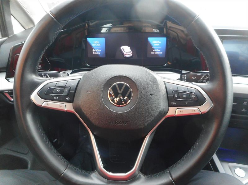 Volkswagen Golf 1,5 TSi 1.Majitel ČR - fotka 4 z 23