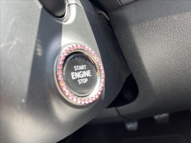 Škoda Fabia 1,2 TSi STYLE KLIMA ČR 1.M DPH - fotka 24 z 45