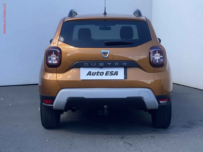 Dacia Duster (2019) 1.6 SCe, Prestige, kamera - fotka 5 z 19