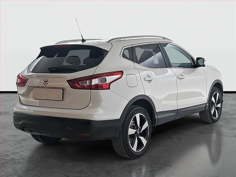 Nissan Qashqai (2017) 1.2 DIG-T, Kůže, Navi - fotka 5 z 22