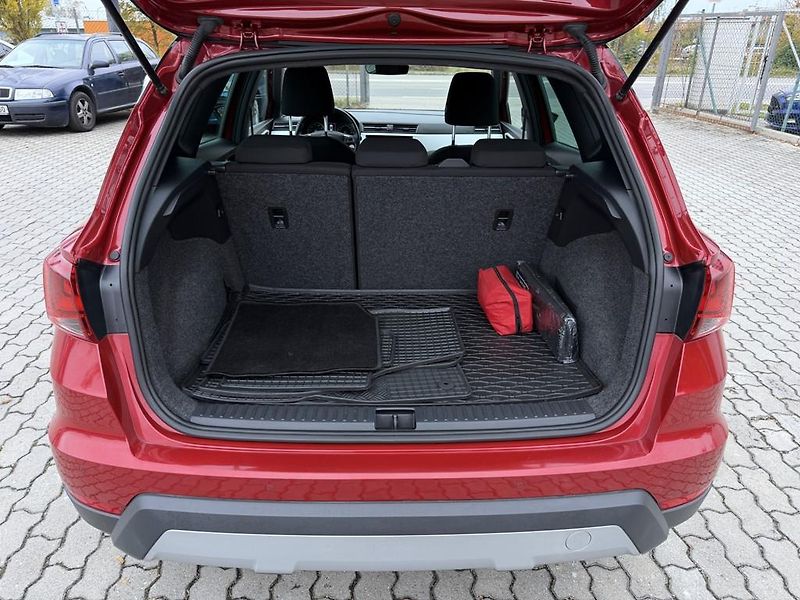 Seat Arona 1.0 TGI Xcellence, LED. - fotka 9 z 20